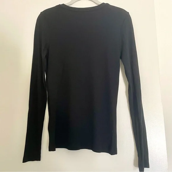 Marine Layer Lexi Rib V-Neck Long Sleeve Henley - Picture 5 of 11